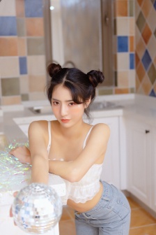 災厄像一雙無形的手（4000）